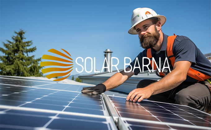 Instalación de paneles solares en Castelló d'Empúries 